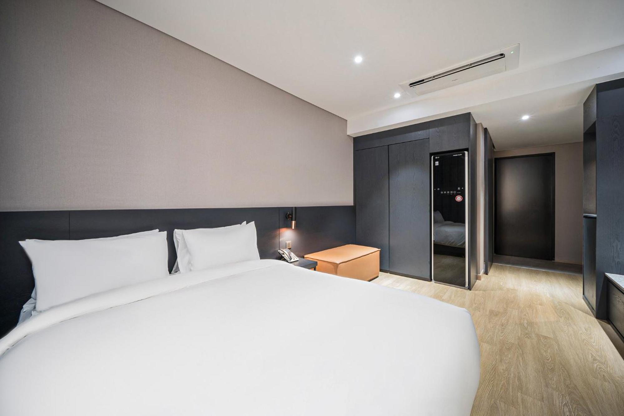 ริเวอร์เทน โฮเต็ล คย็องจู Hotel คยองจู ภายนอก รูปภาพ